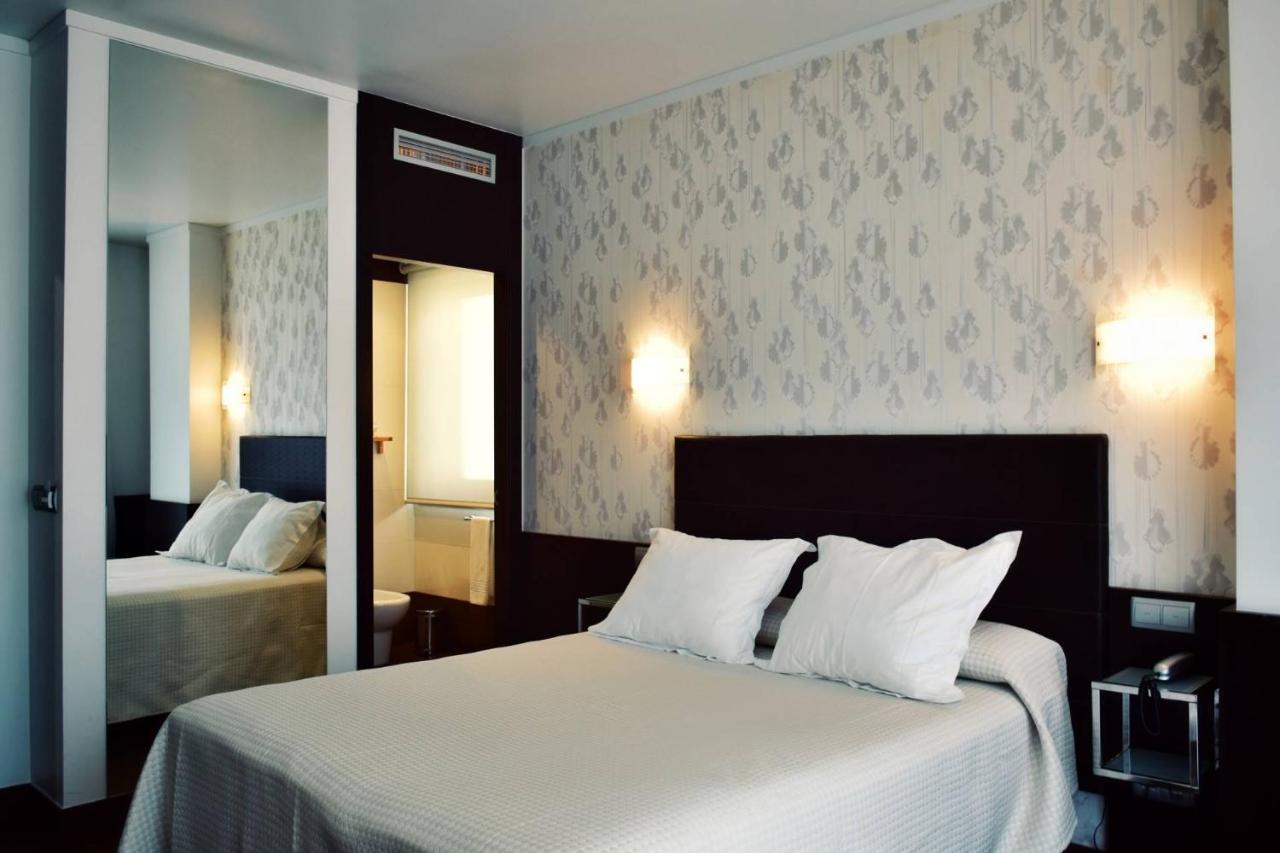 Hotel Carril Vilagarcia de Arousa Buitenkant foto