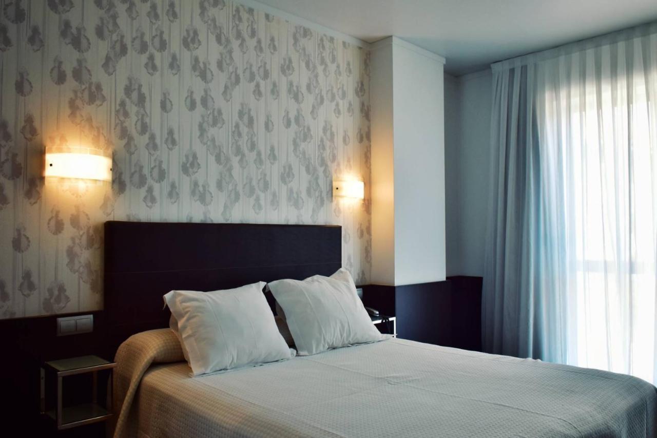 Hotel Carril Vilagarcia de Arousa Buitenkant foto